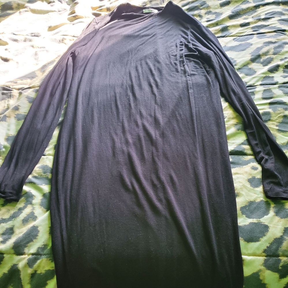 Black long sleeve dress ⭐⚡⚡